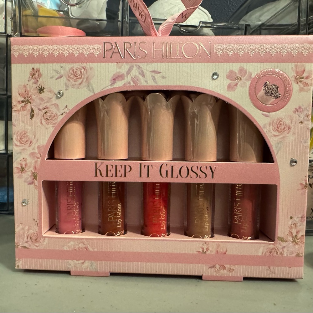 NIB Paris Hilton Keep it Glossy 5 Pc Lip Gloss Collection Gift Set FRESH